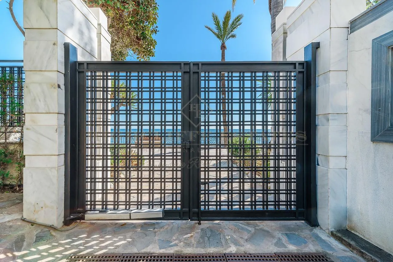 Gran Marbella Apartment 0*,  Spain